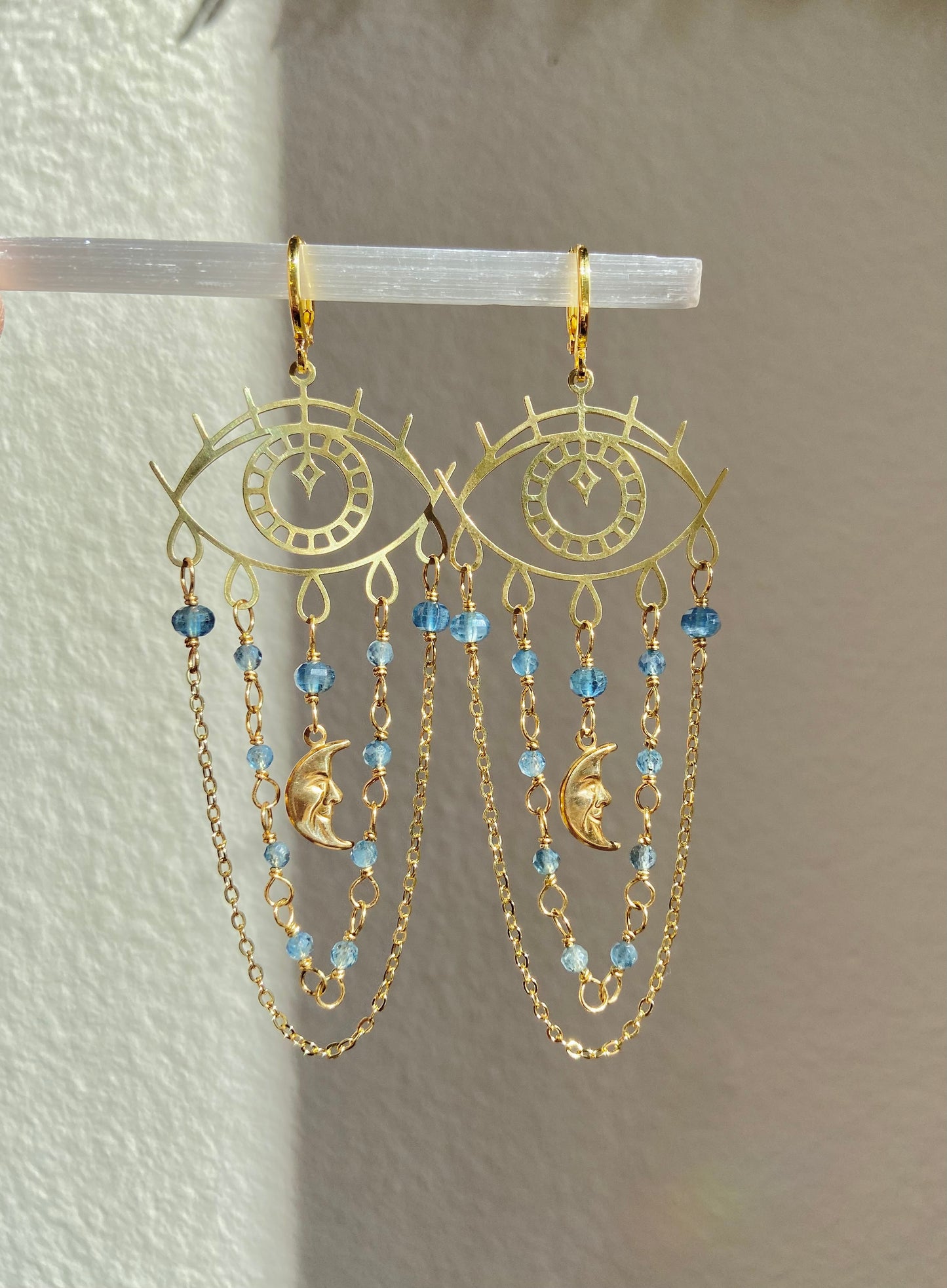 The Roya - Nurturing Essences and Energies + Water Energy